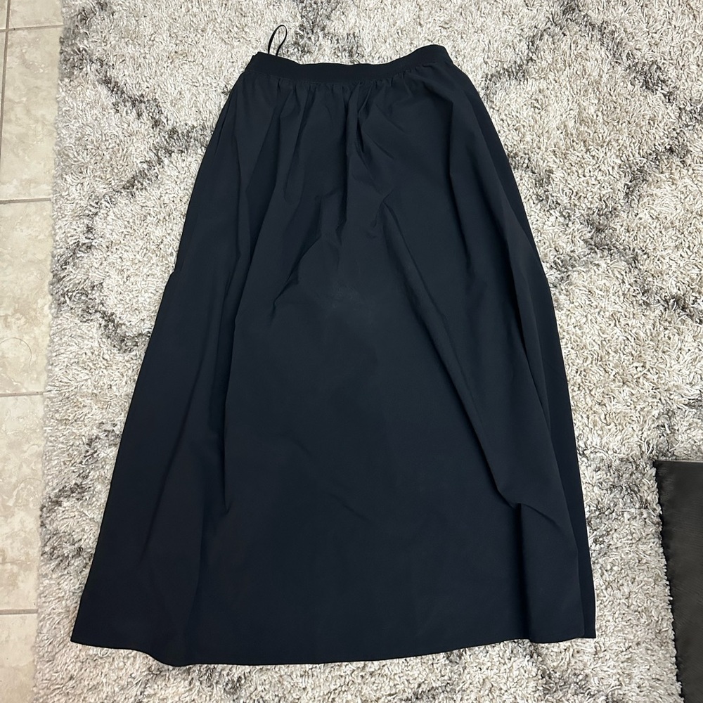 Uniqlo Black Maxi A-Line Skirt